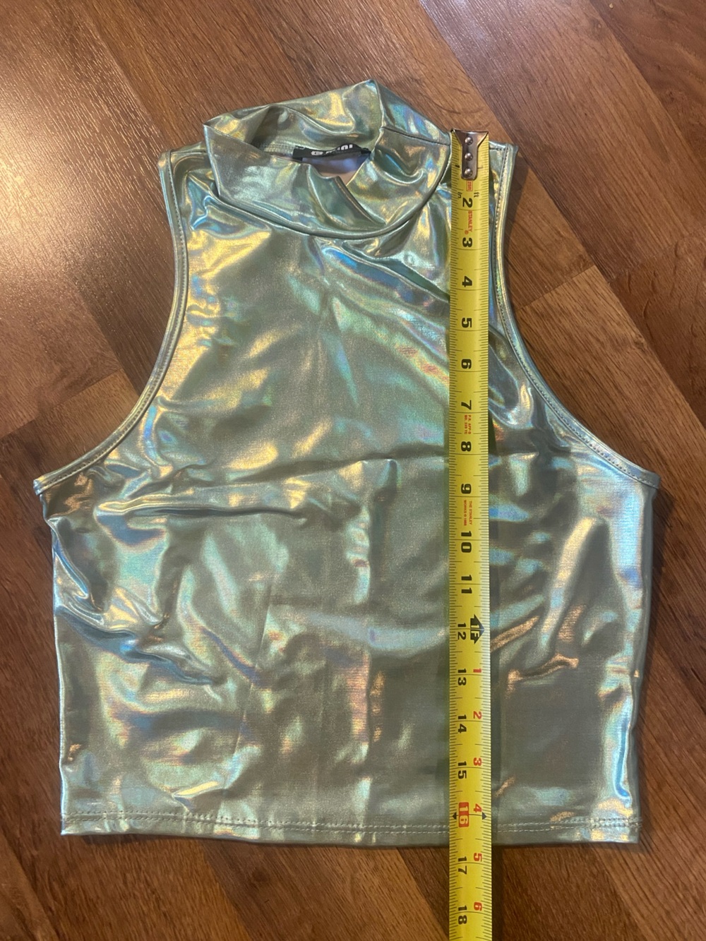 Holographic Light Green Crop Top 80s Retro Nightlife Costume
